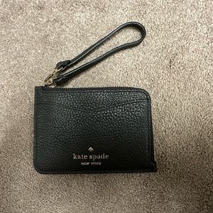 Kate spade wristlet ♠️